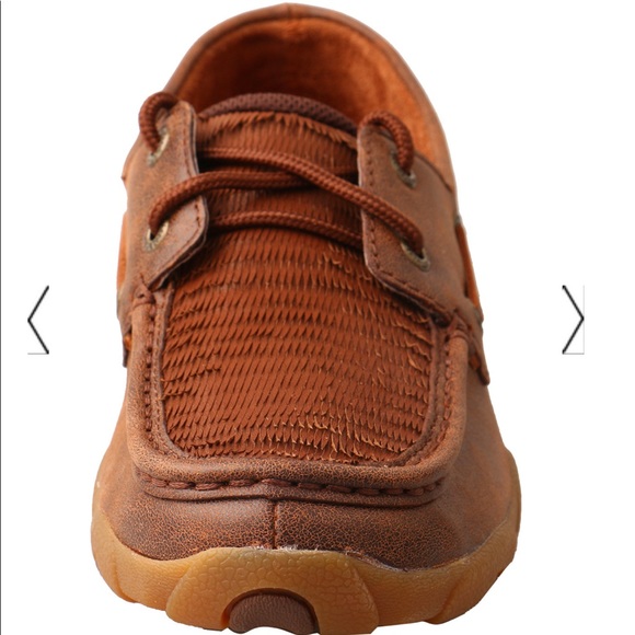 TWISTED X WOMEN'S LAYERED FRINGE DRIVING MOCS - Picture 4 of 12